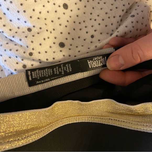 Victoria Sport Gold Black Padded Sports Bra 36D - Picture 3 of 5